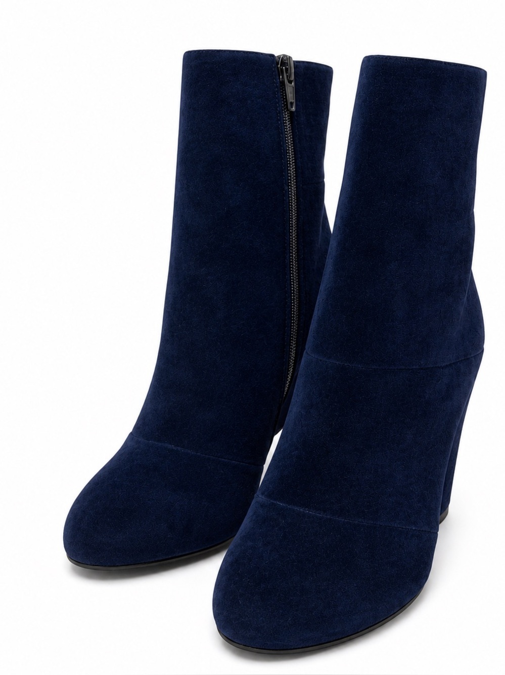 BCBGeneration BLUE VELVET WOMEN ANKLE BOOTS. SIZE- 7 B